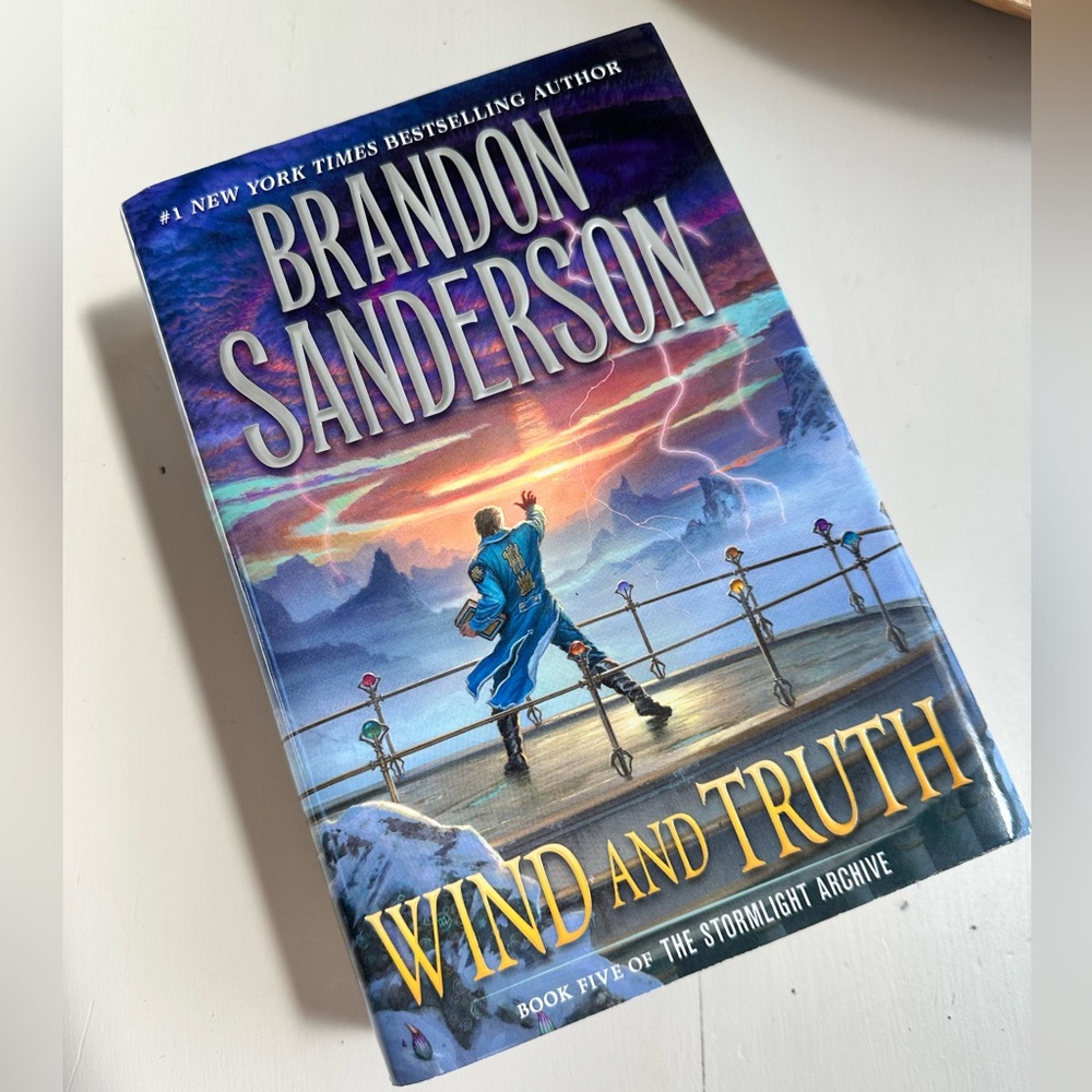 Wind and Truth Hardcover - Brandon Sanderson in The Stormlight Archive Series